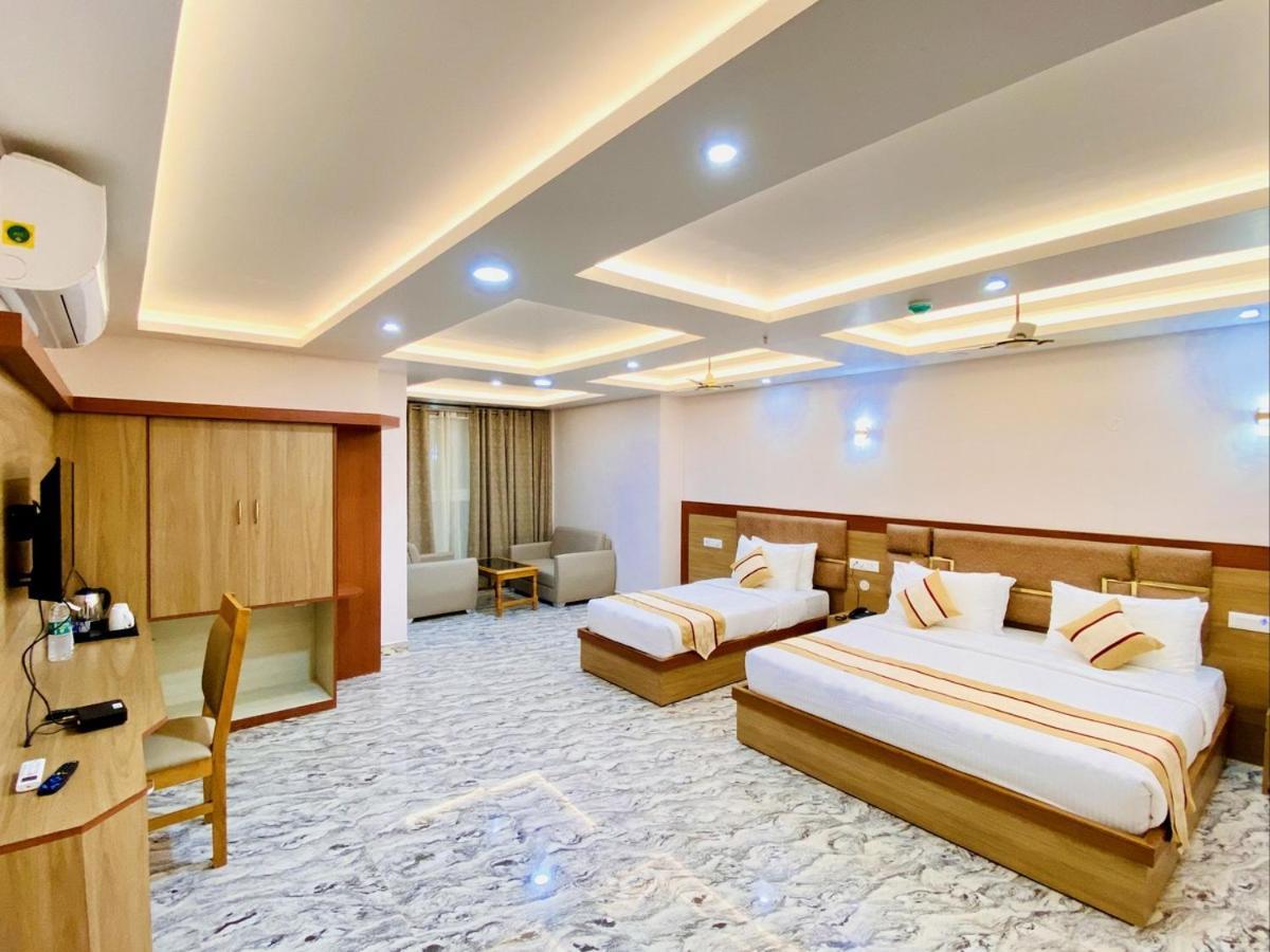 Hotel Imolesh Имфал Екстериор снимка